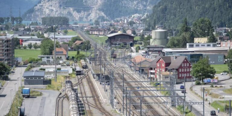 Bahnhof Altdorf